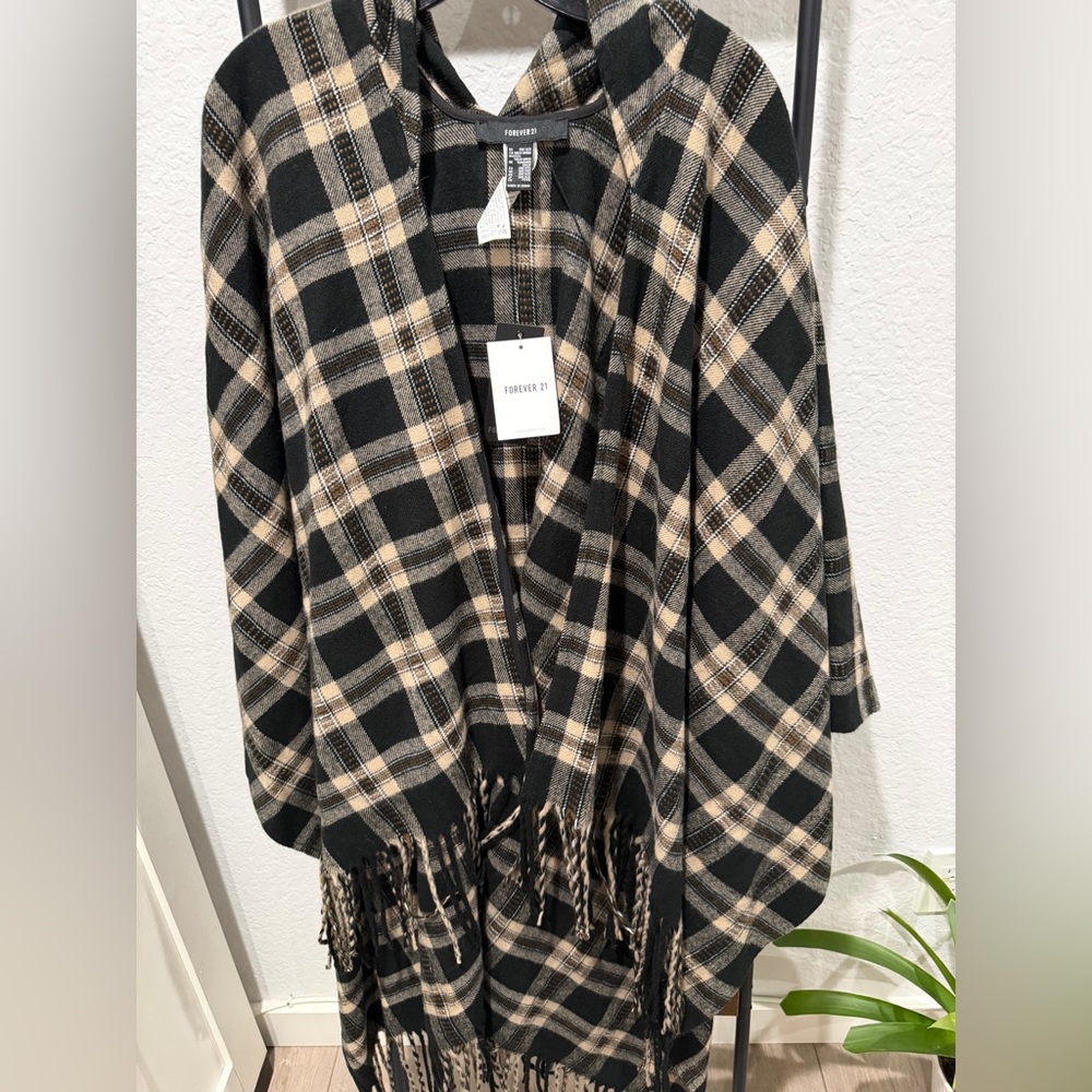 Forever 21 Black and Tan Plaid Wrap